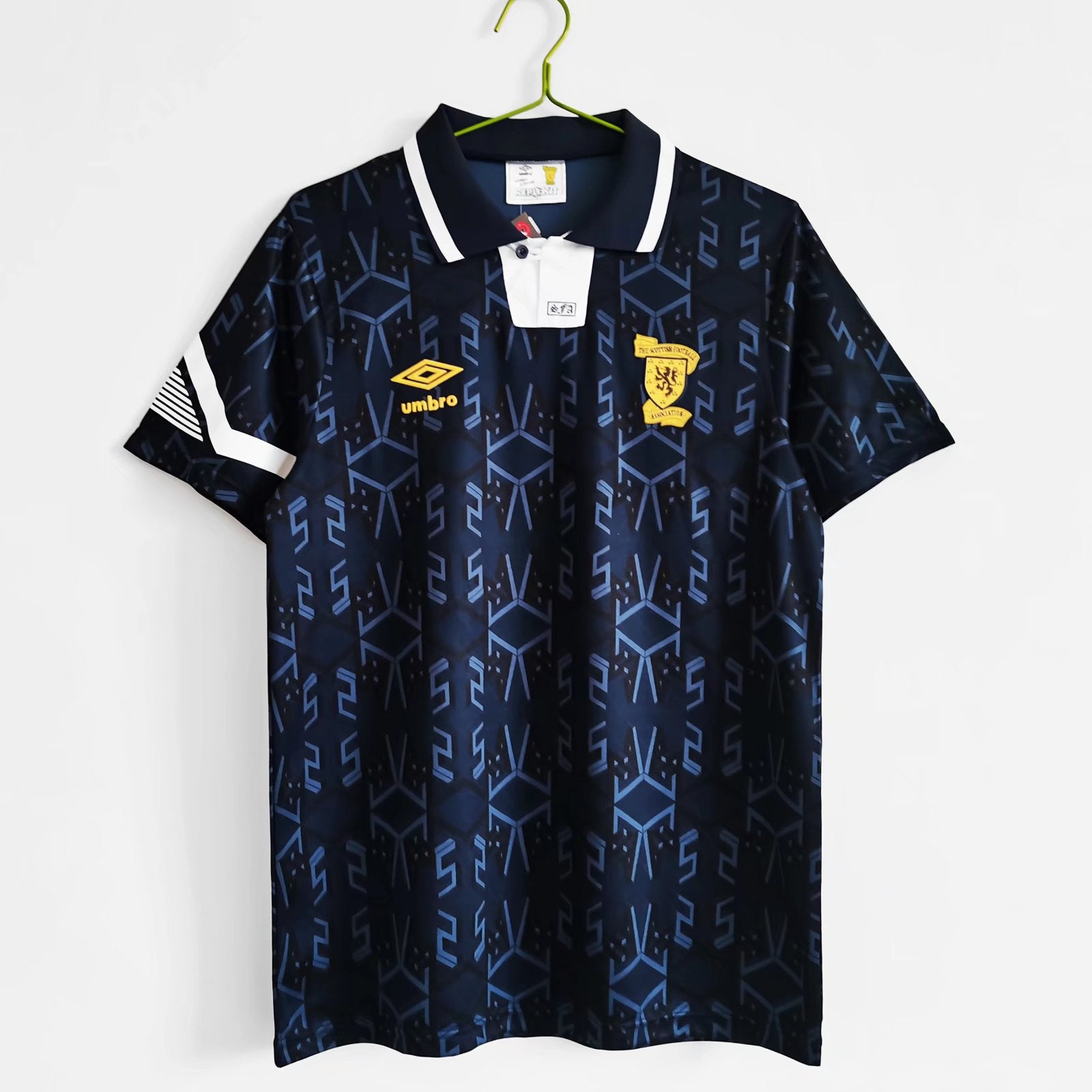 SCOTLAND Retro Home Jersey EURO 92 image 0