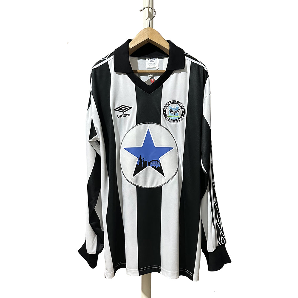 NEWCASTLE UNITED Retro L/S Home Jersey 1980-82 image 0