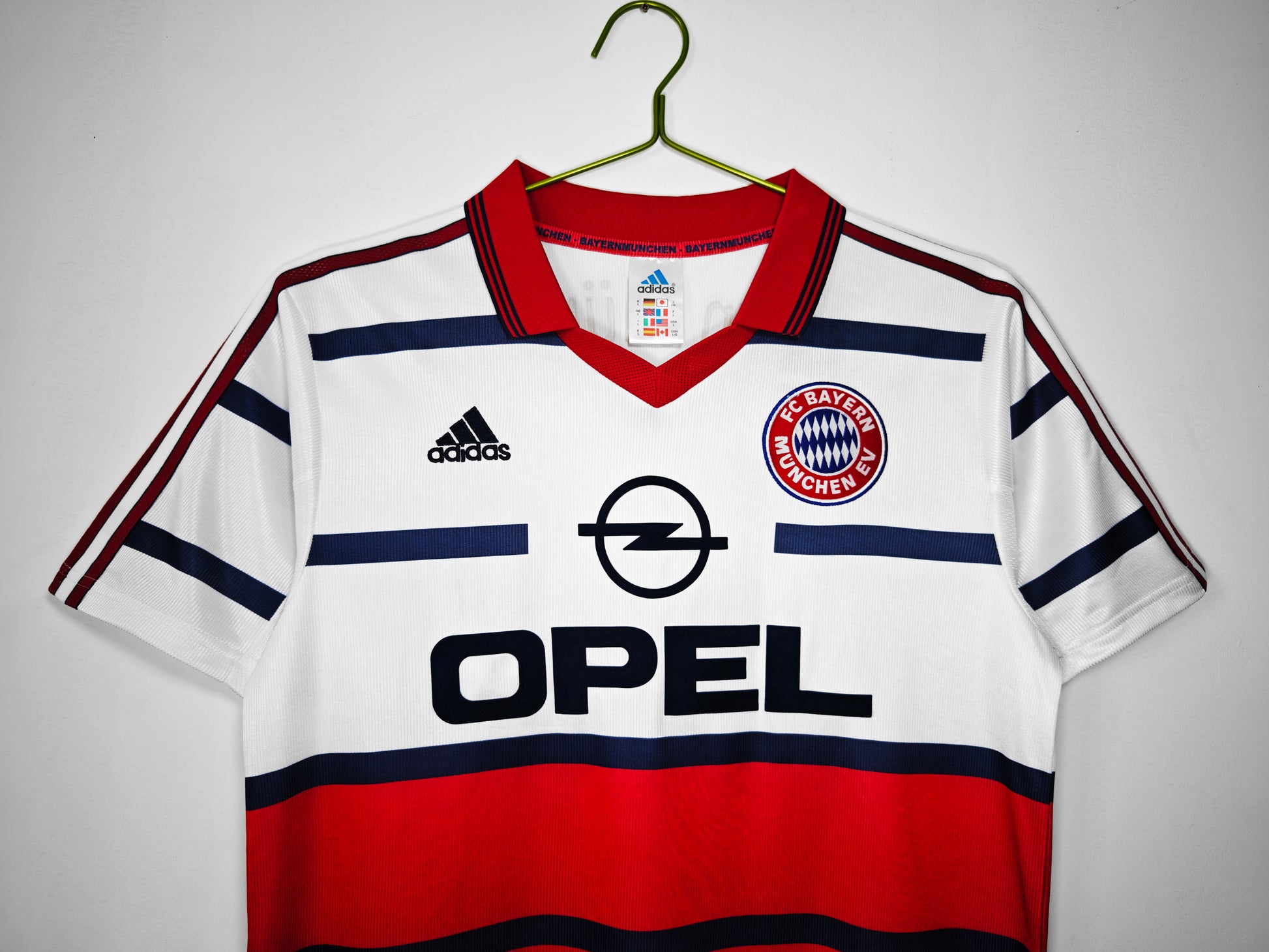 BAYERN MUNICH Retro Away Jersey 1998 image 8