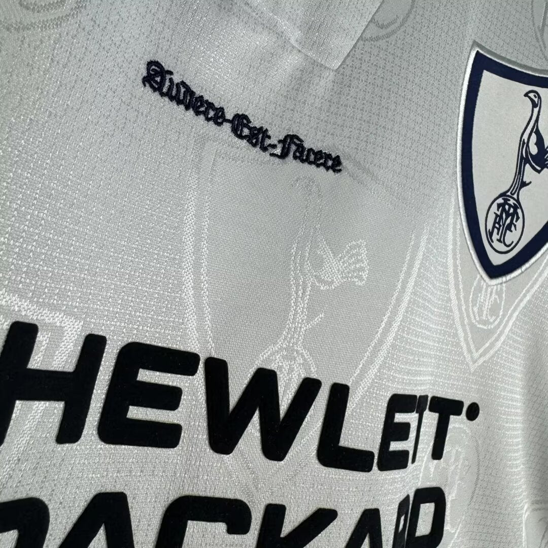 TOTTENHAM HOTSPUR Retro Home Jersey 1995-97 image 6