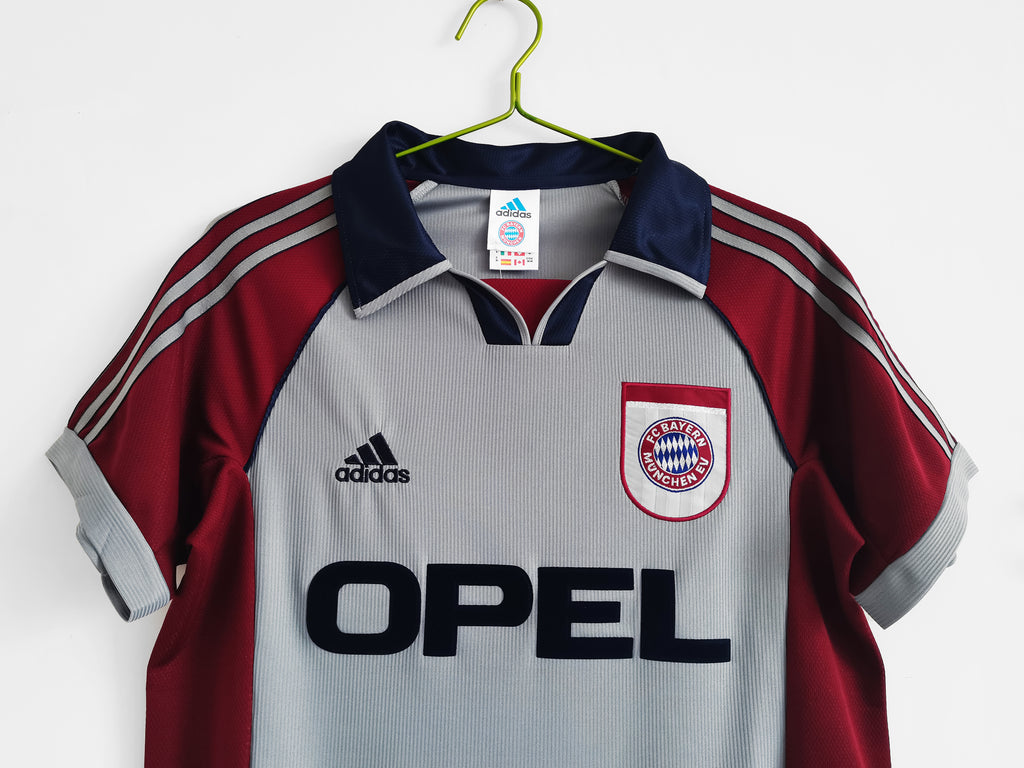 BAYERN MUNICH Retro Away Jersey 1998-99 image 2