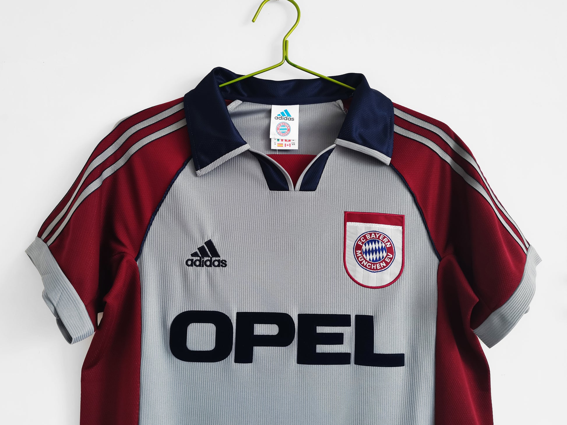 BAYERN MUNICH Retro Away Jersey 1998-99 image 2