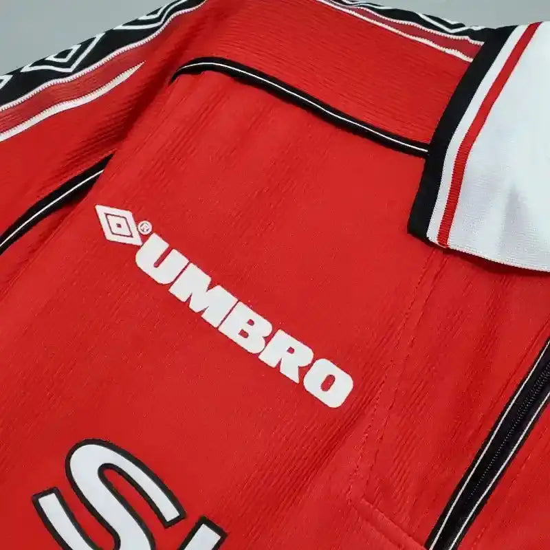 MANCHESTER UNITED RETRO JERSEY 1998 image 3