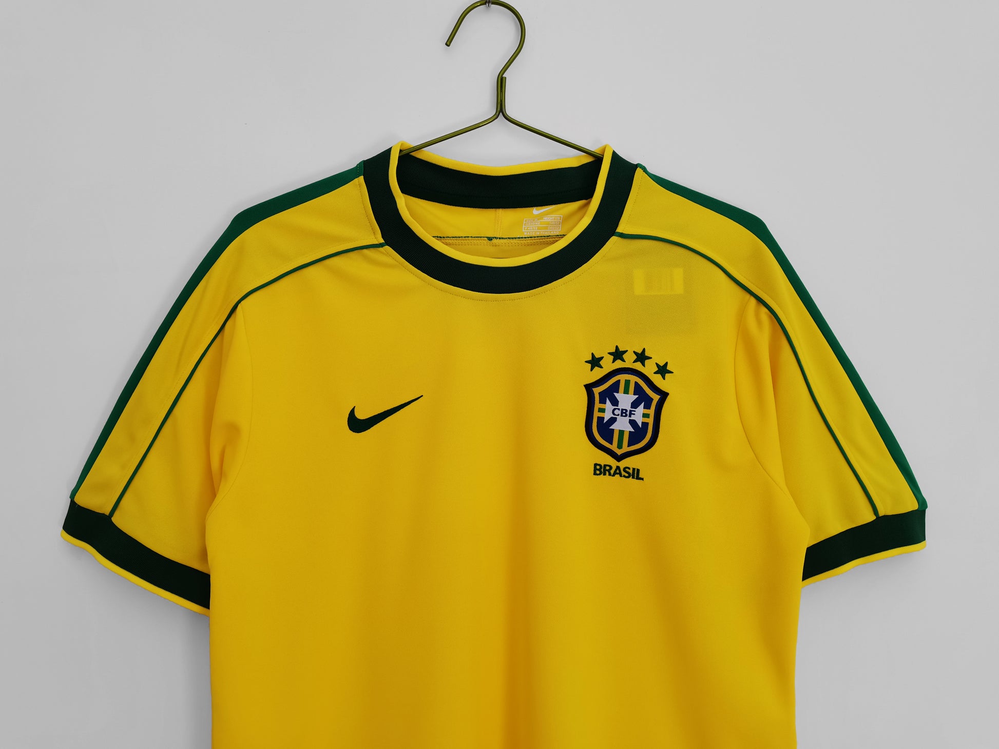 BRAZIL Retro Home Jersey 1998 image 5