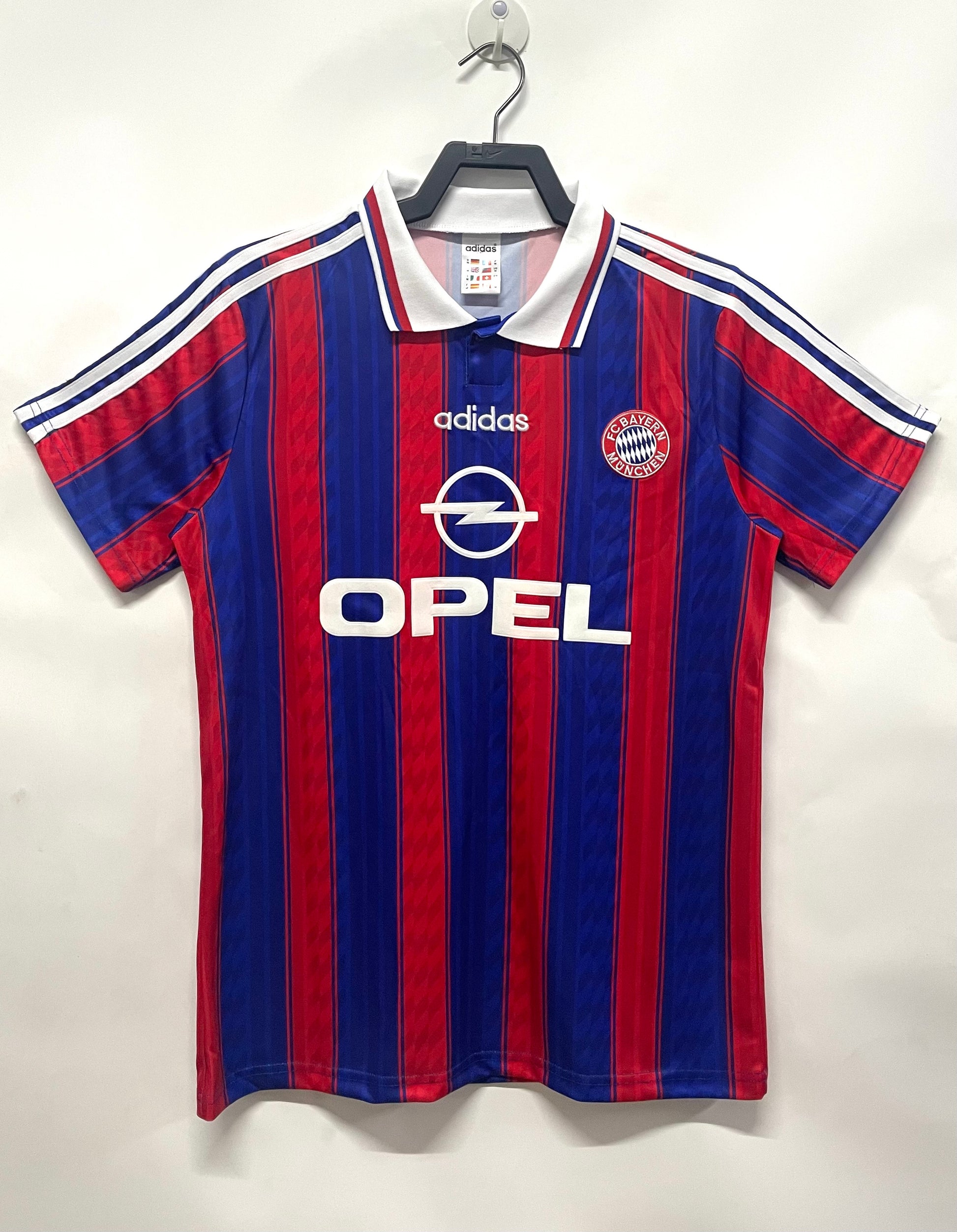 BAYERN MUNICH Retro Home Jersey 1996-97 image 0