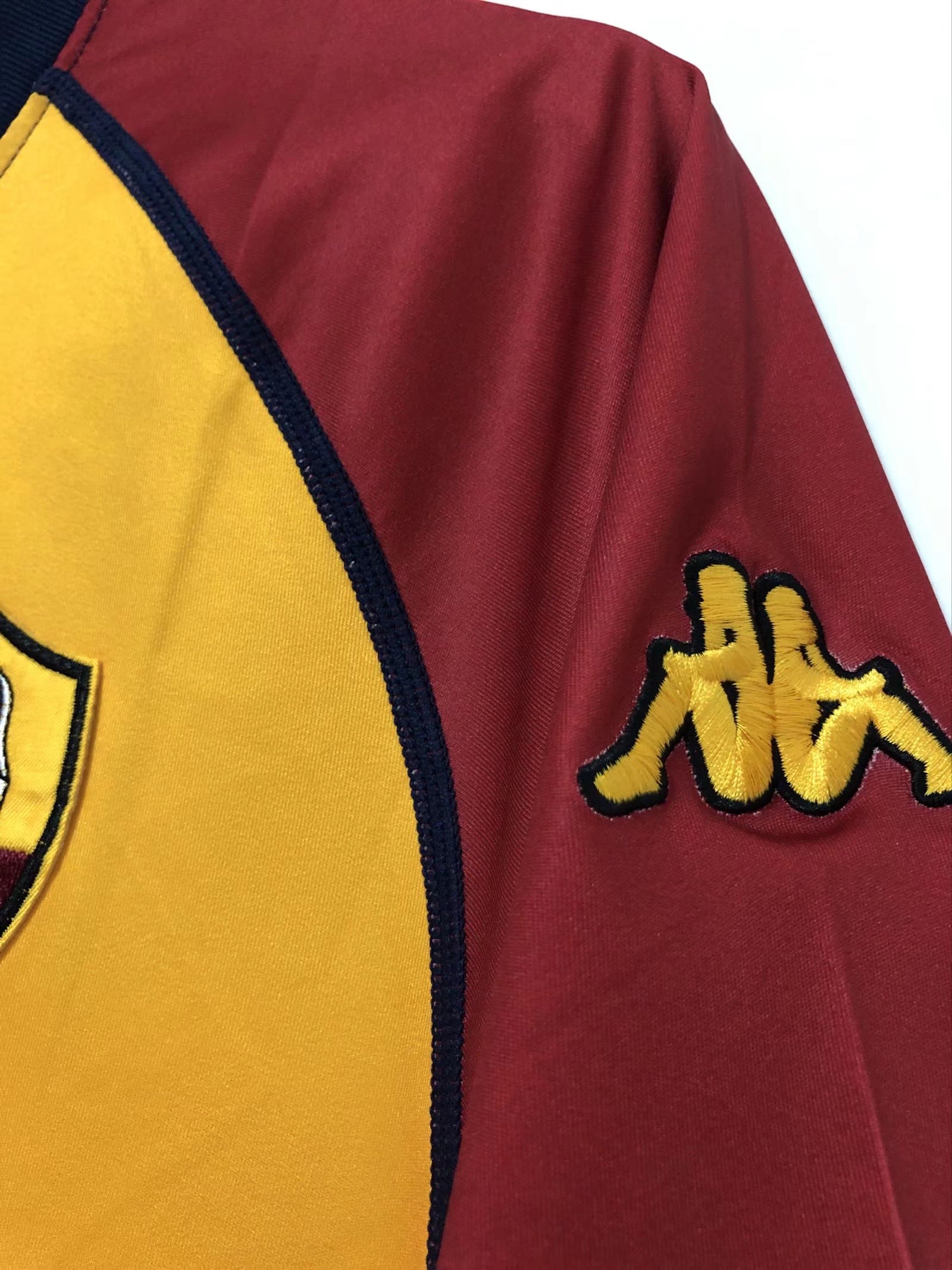 AS ROMA RETRO JERSEY 2000-01 - CHAMPIONS LEAGUE  image 5