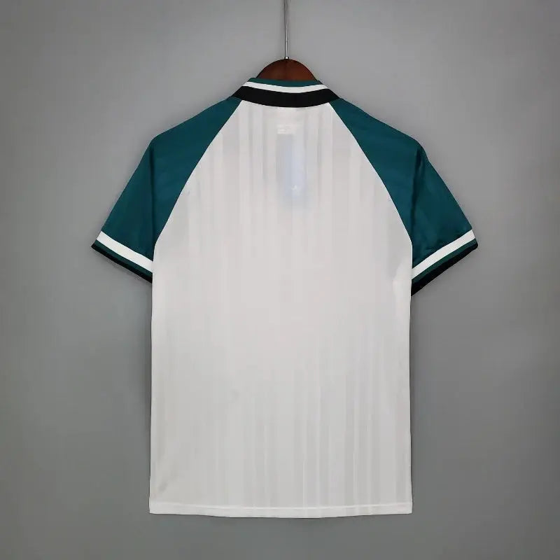 LIVERPOOL Retro Away Jersey 1993-95 image 3