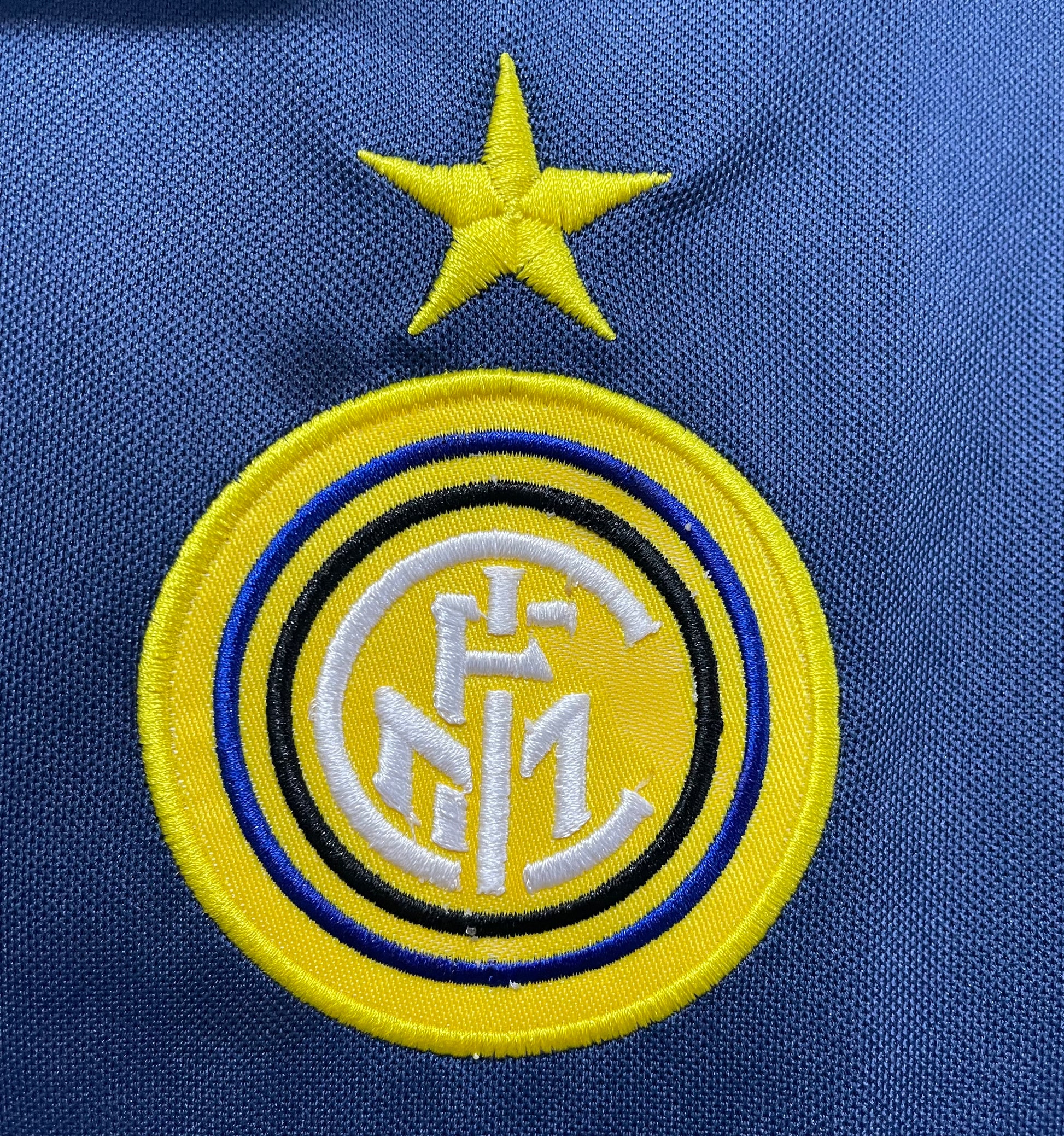 INTER MILAN Retro Away Jersey  1998-99 image 4