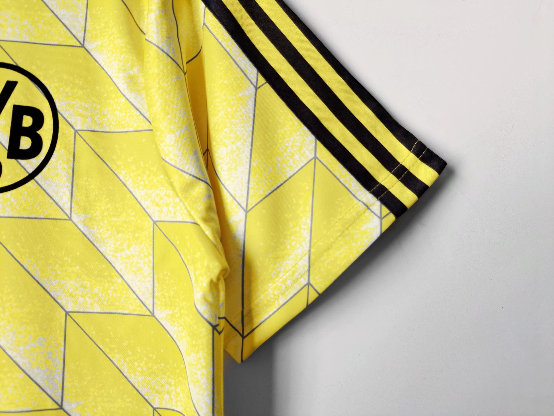 BVB Retro Home Jersey 1988 image 11