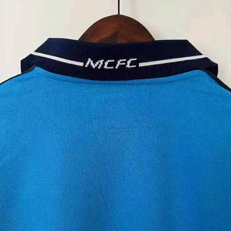 MANCHESTER CITY Retro Home Jersey  2001-02 image 3