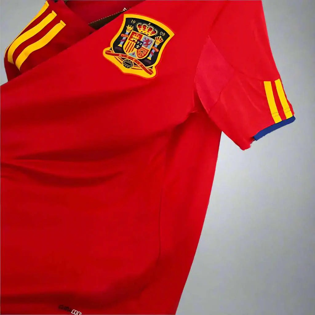 SPAIN Retro Home Jersey 2010 image 2