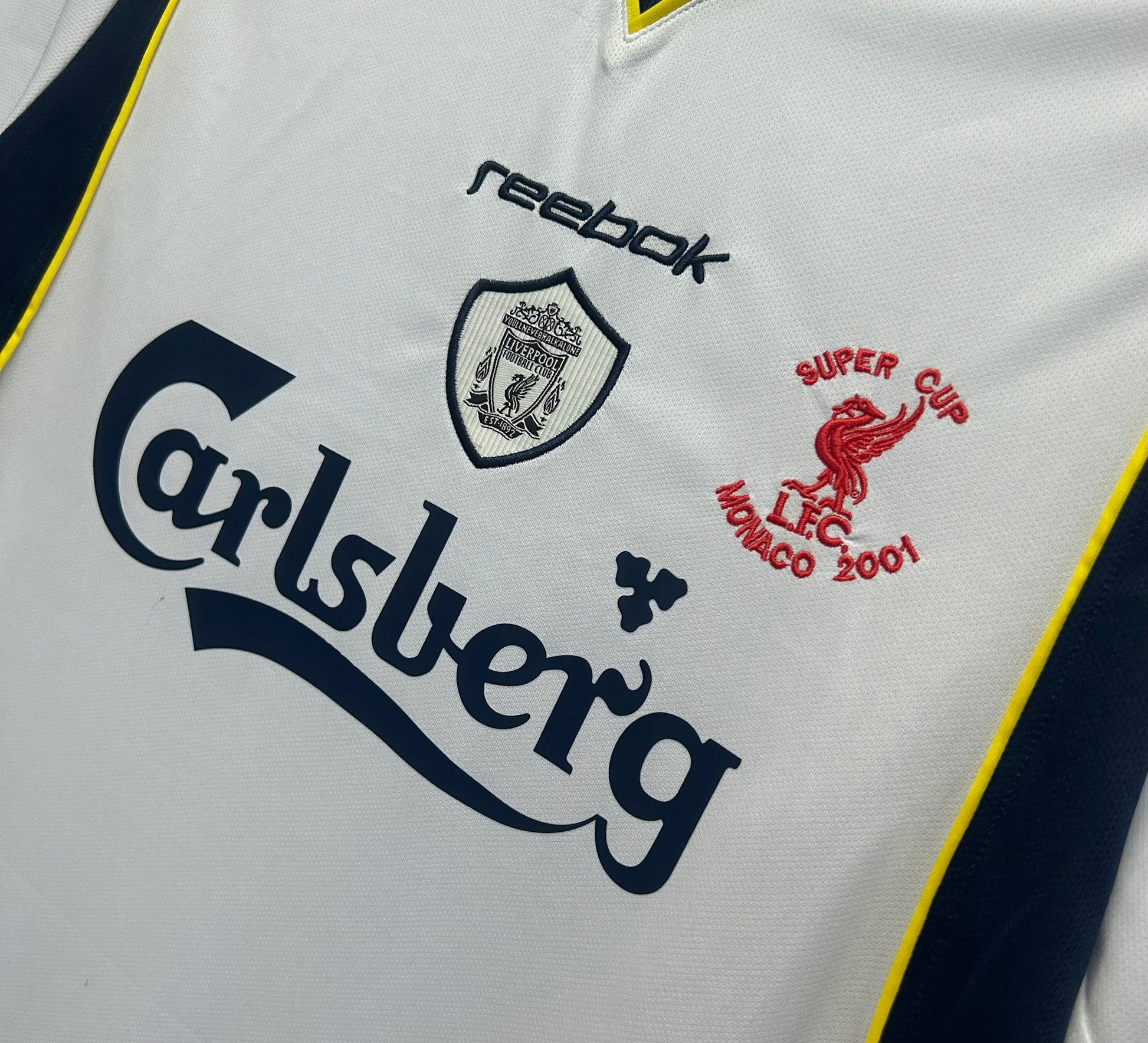 LIVERPOOL Retro Away Jersey 2001-02 image 4