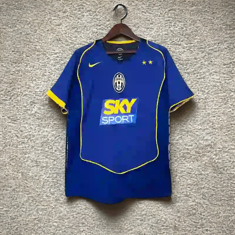 JUVENTUS Retro Away Jersey 2004 image 0