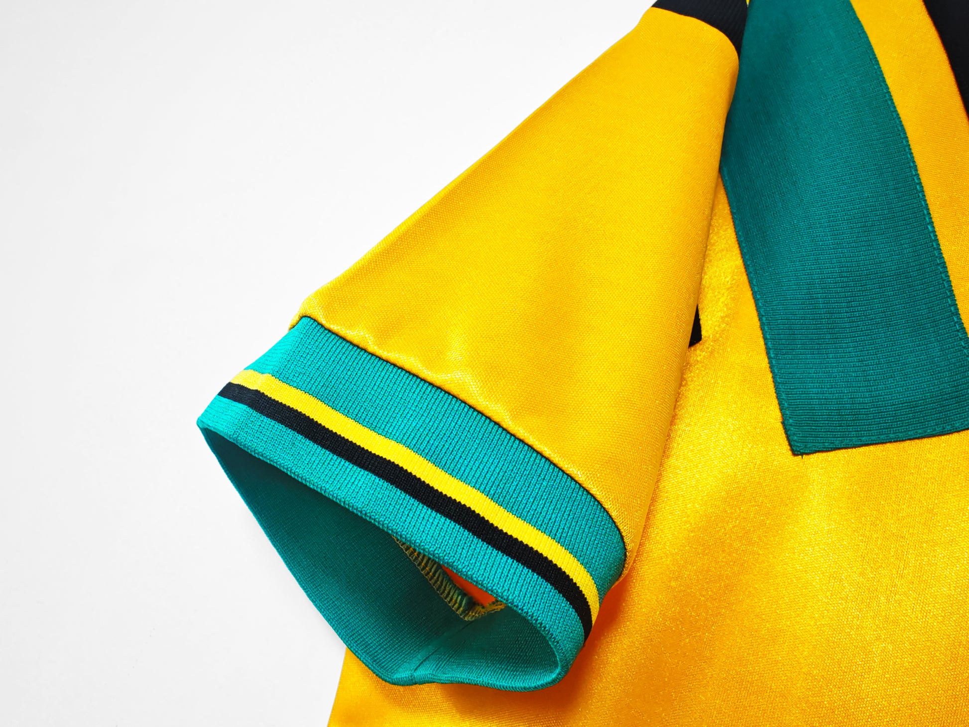 BAYERN MUNICH Retro Away Jersey 1993-95 image 3