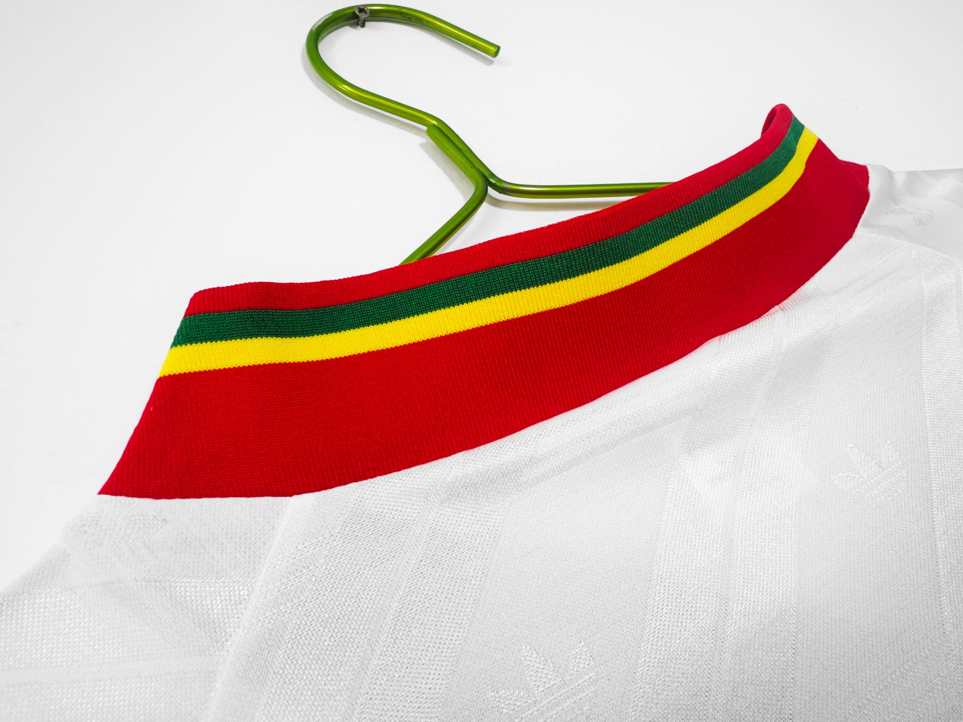 PORTUGAL Retro Away Jersey Euro 1992 image 5