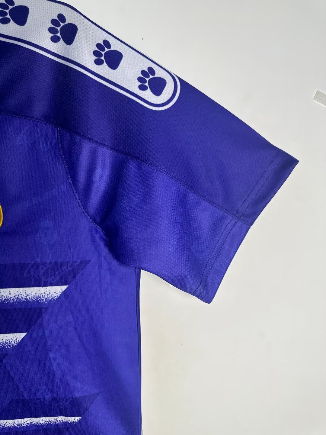 REAL MADRID Retro Away Jersey 1994-96 image 2