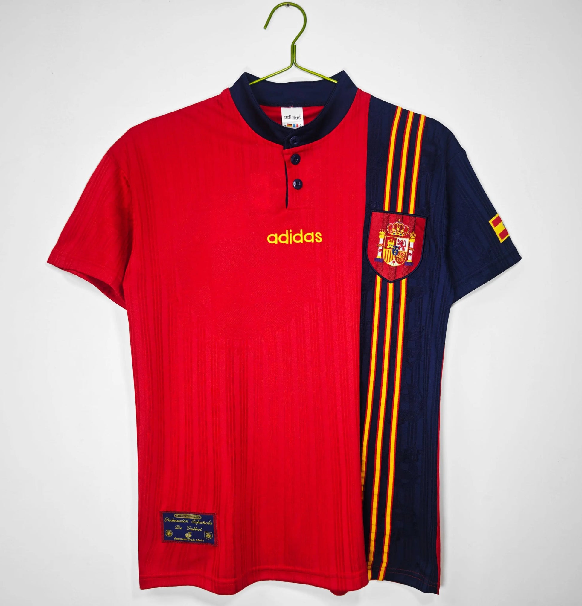 SPAIN Retro Home Jersey EURO 96 image 0