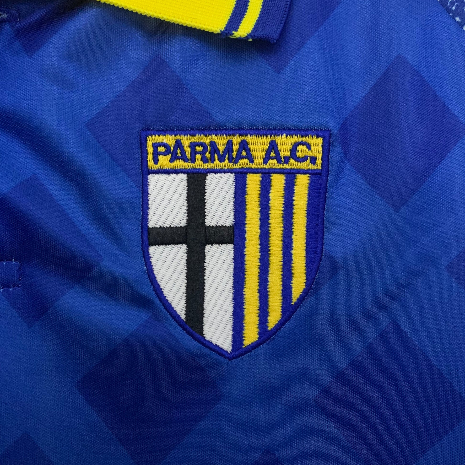 PARMA Retro Away Jersey 1995-97 image 7