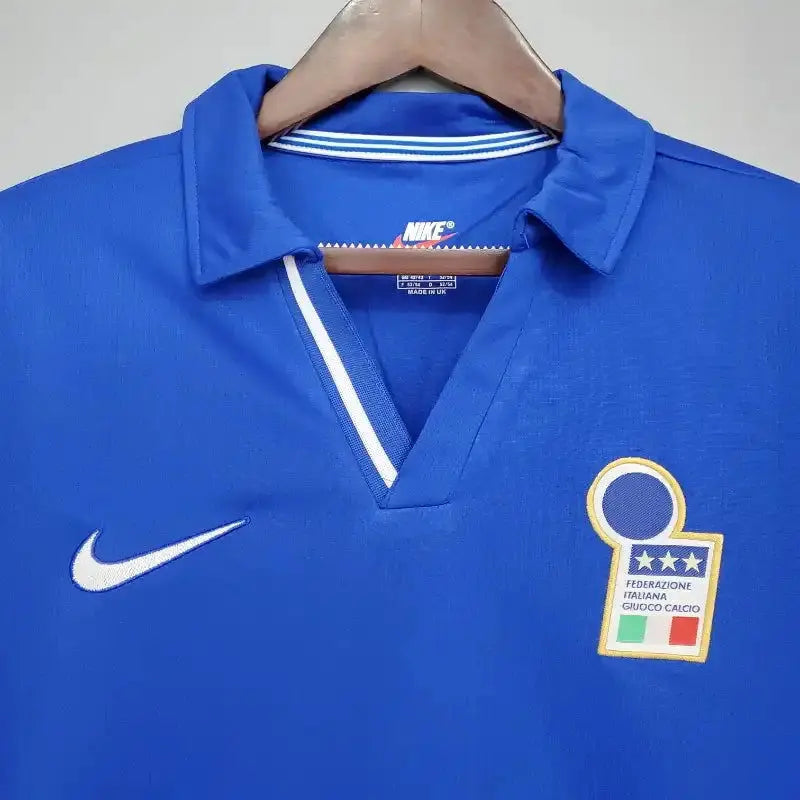 ITALY Retro Home Jersey 1998 image 4