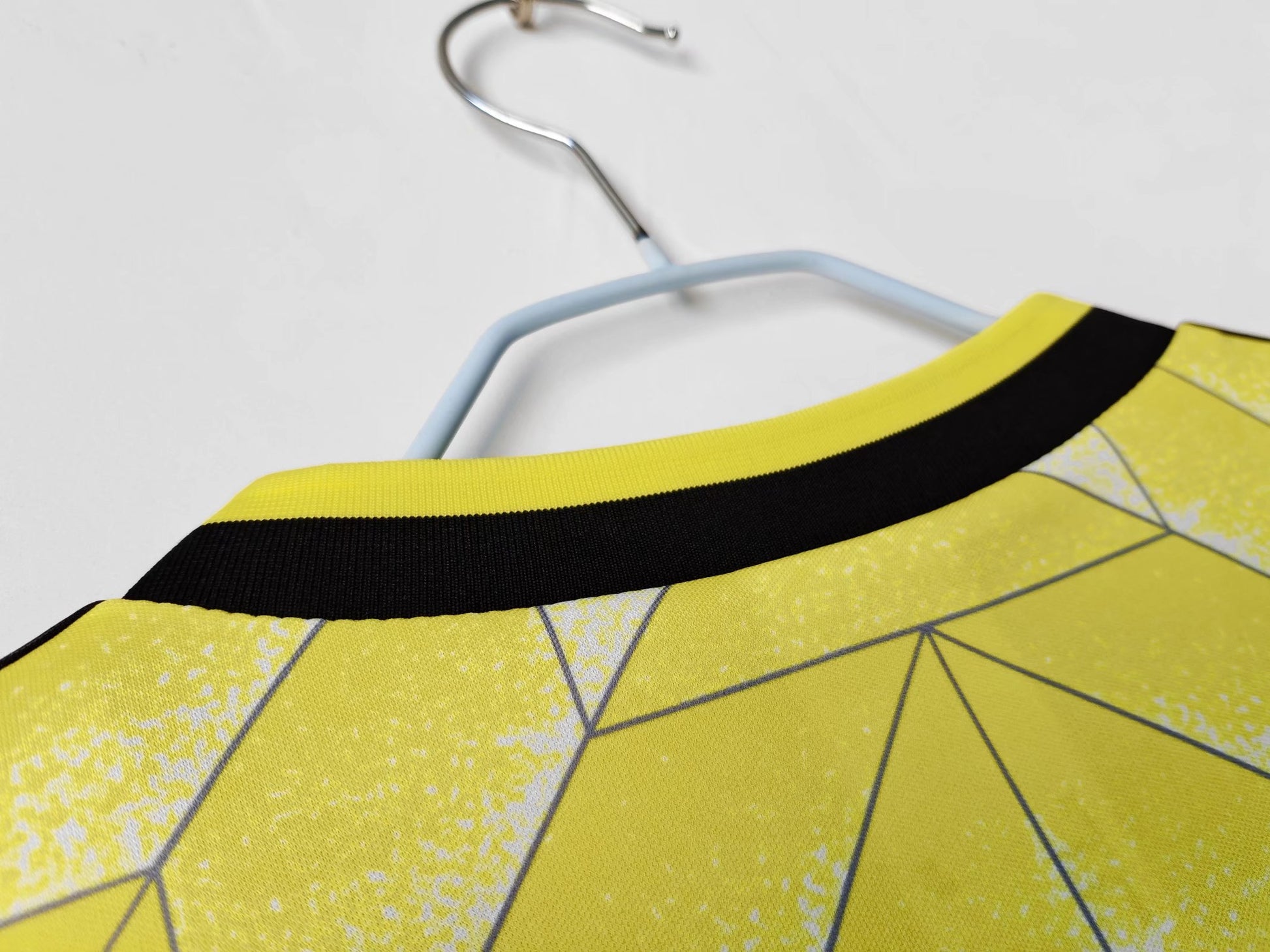 BVB Retro Home Jersey 1988 image 12
