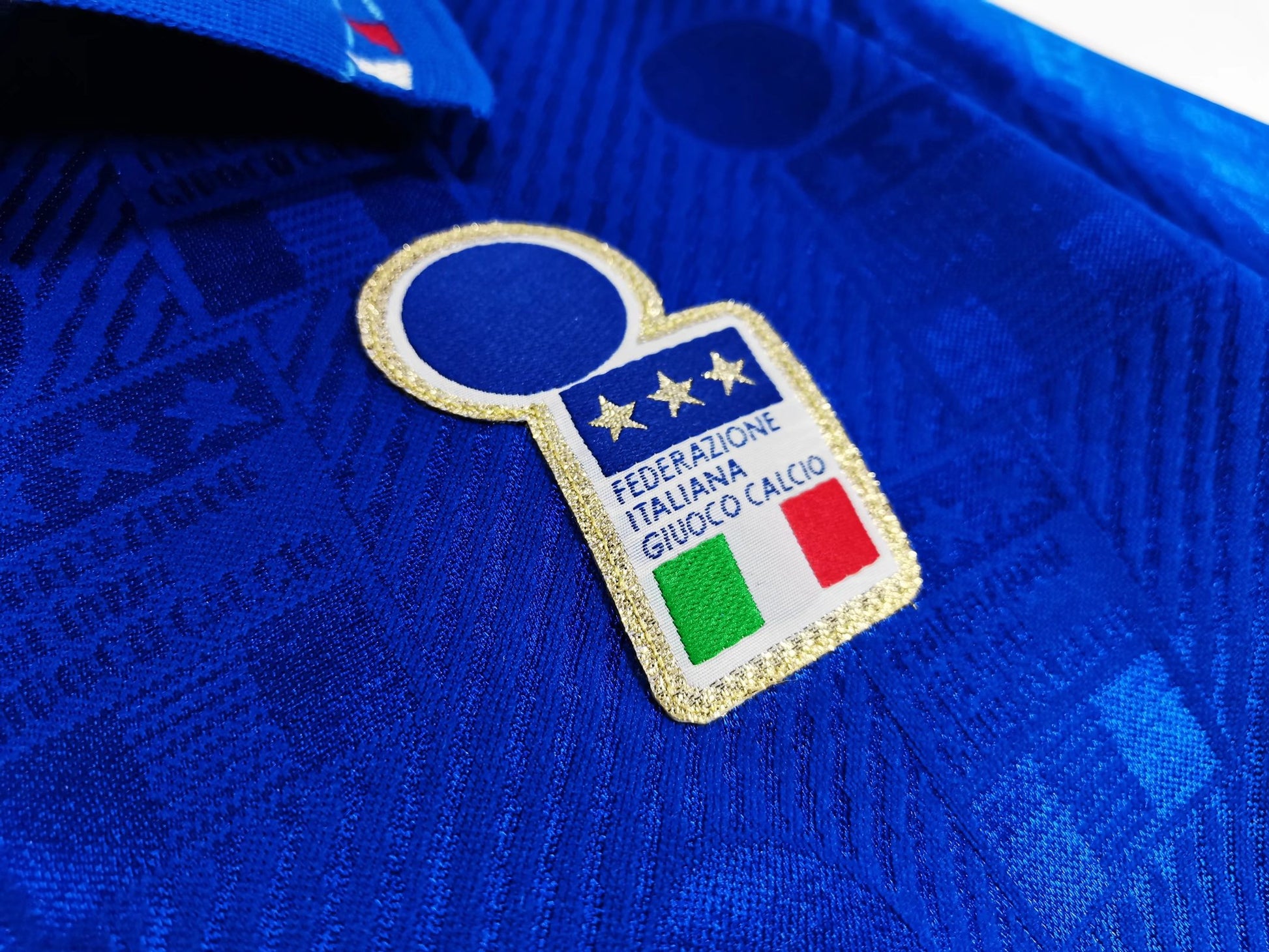 ITALY Retro Home Jersey World Cup 1994 image 6