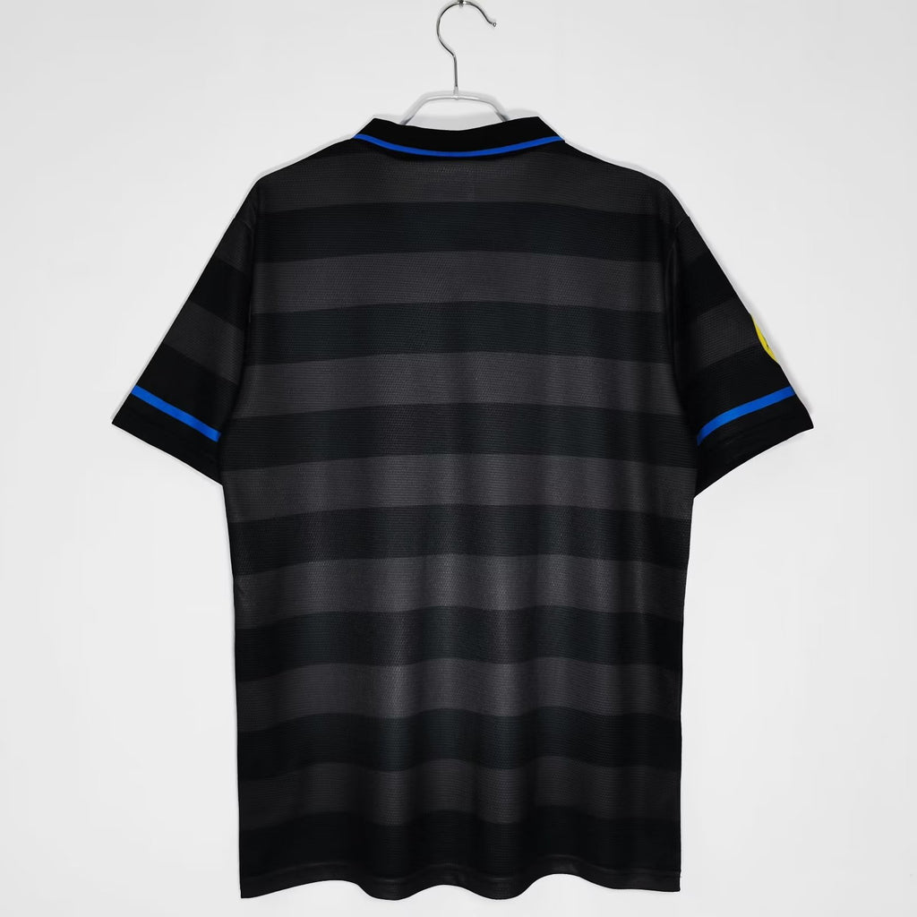 INTER MILAN Retro Home Jersey 1997-98 image 1