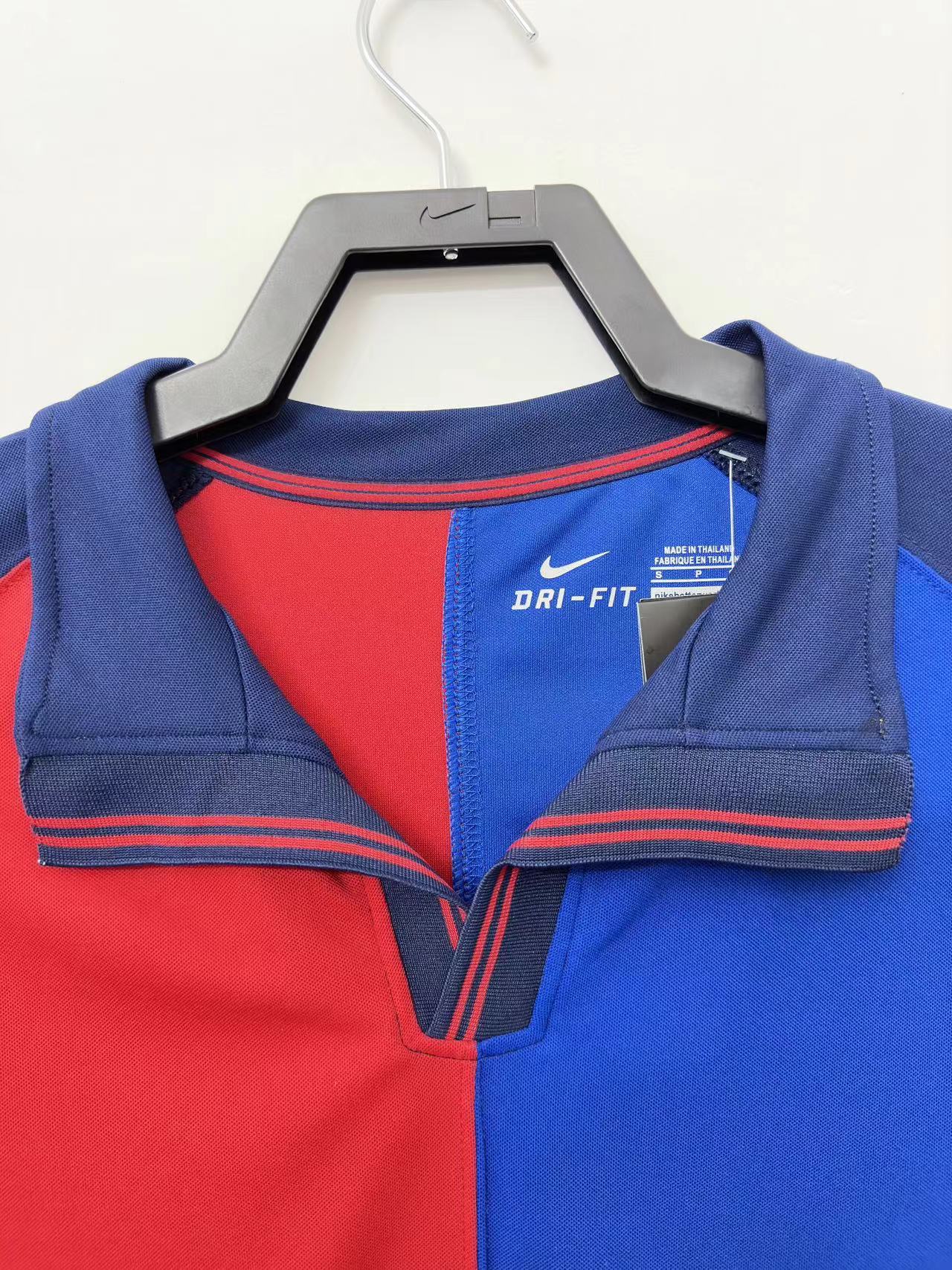 BARCELONA RETRO CENTENARY JERSEY 1999 image 6