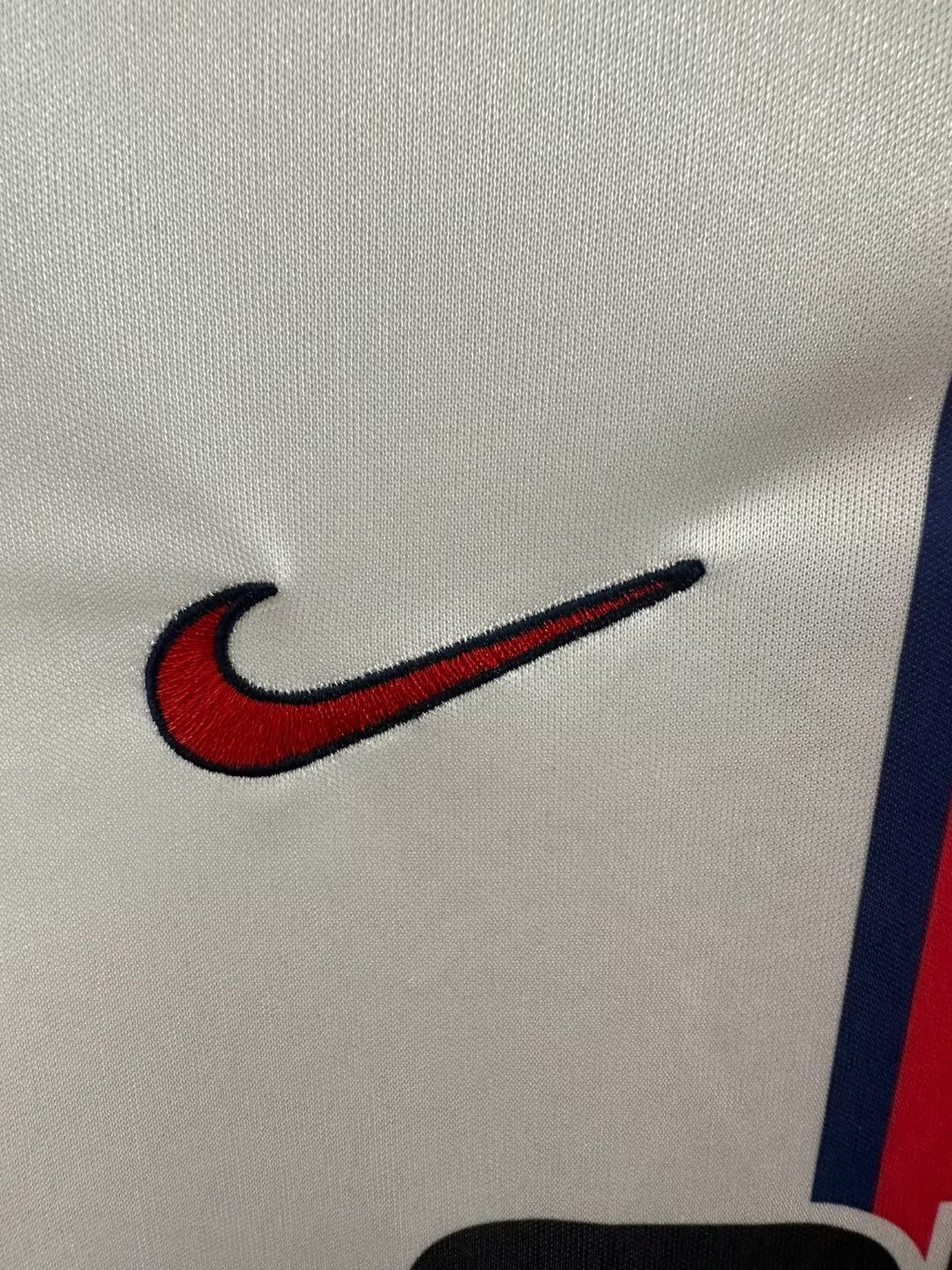 PSG Retro Away Jersey 1998-99 image 10