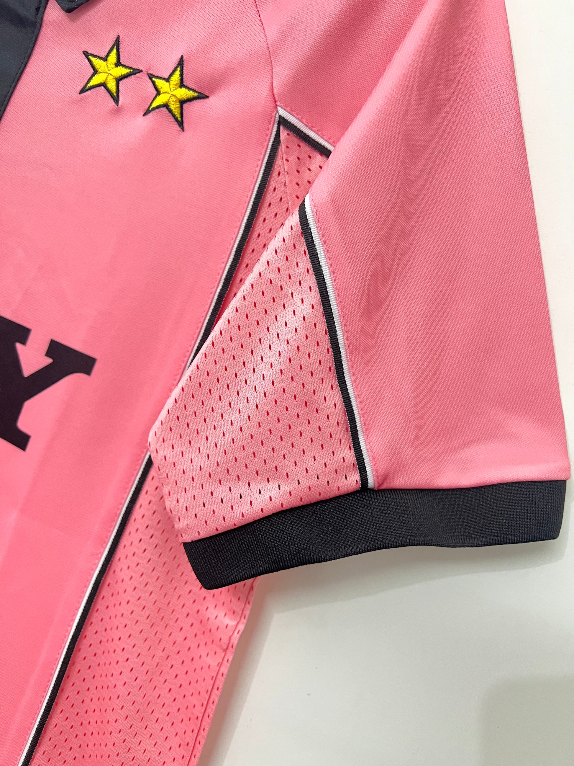 JUVENTUS  RETRO AWAY JERSEY 1997-98 image 5