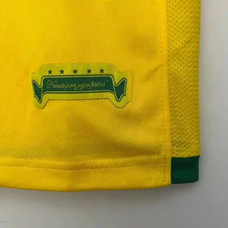 BRAZIL Retro Home Jersey 2006 image 4