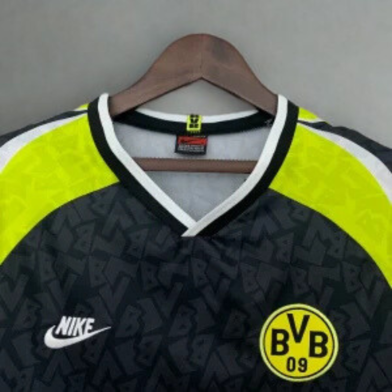 BVB Retro Away Jersey 1995-96 image 6