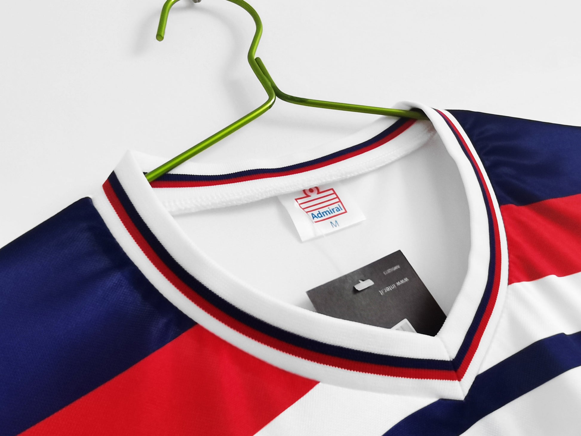 ENGLAND Retro Home Jersey WORLD CUP 1982 image 4