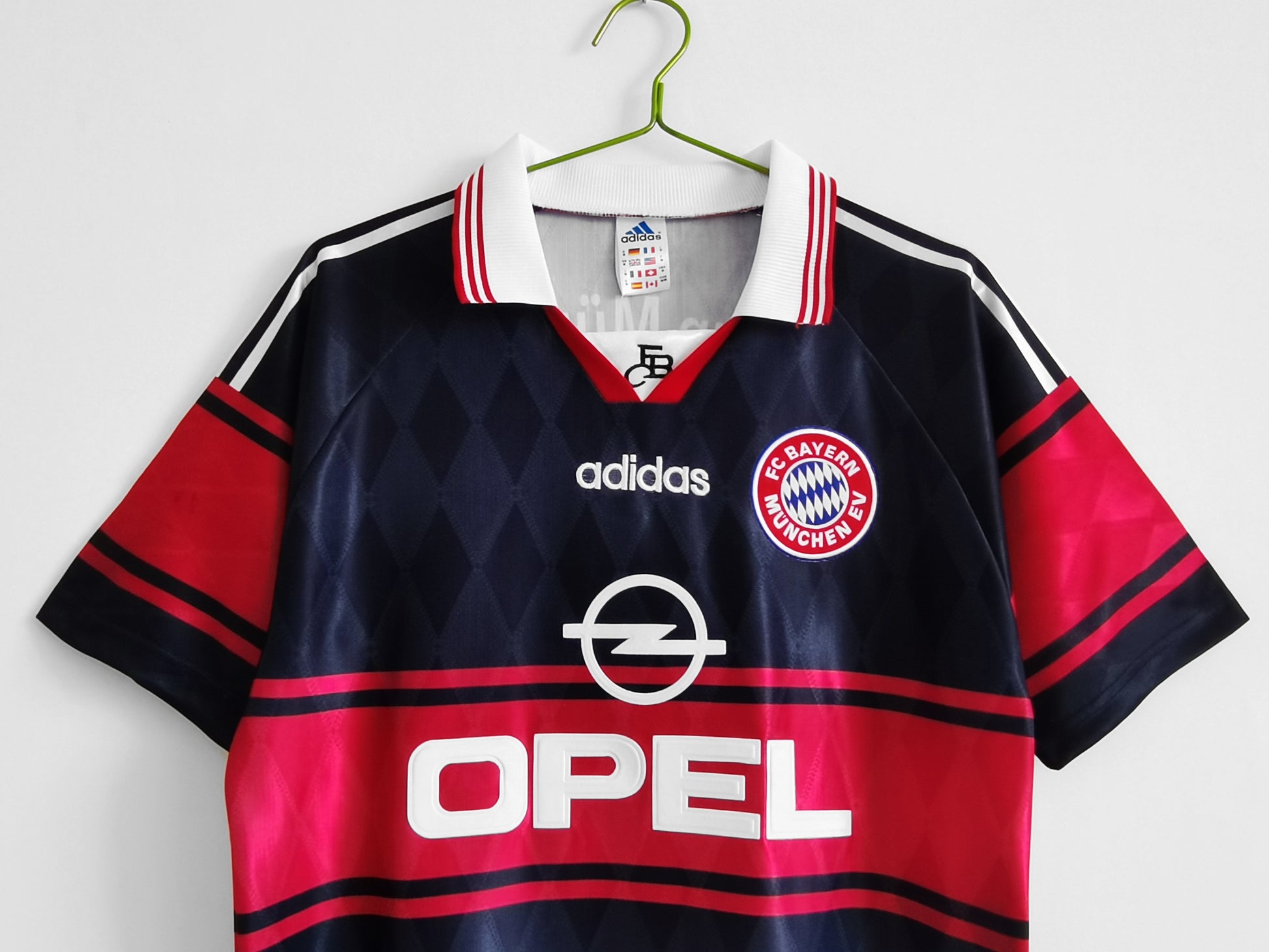 BAYERN MUNICH Retro Home Jersey 1997-99 image 8