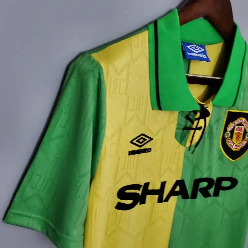 MANCHESTER UNITED RETRO JERSEY 1992 image 3