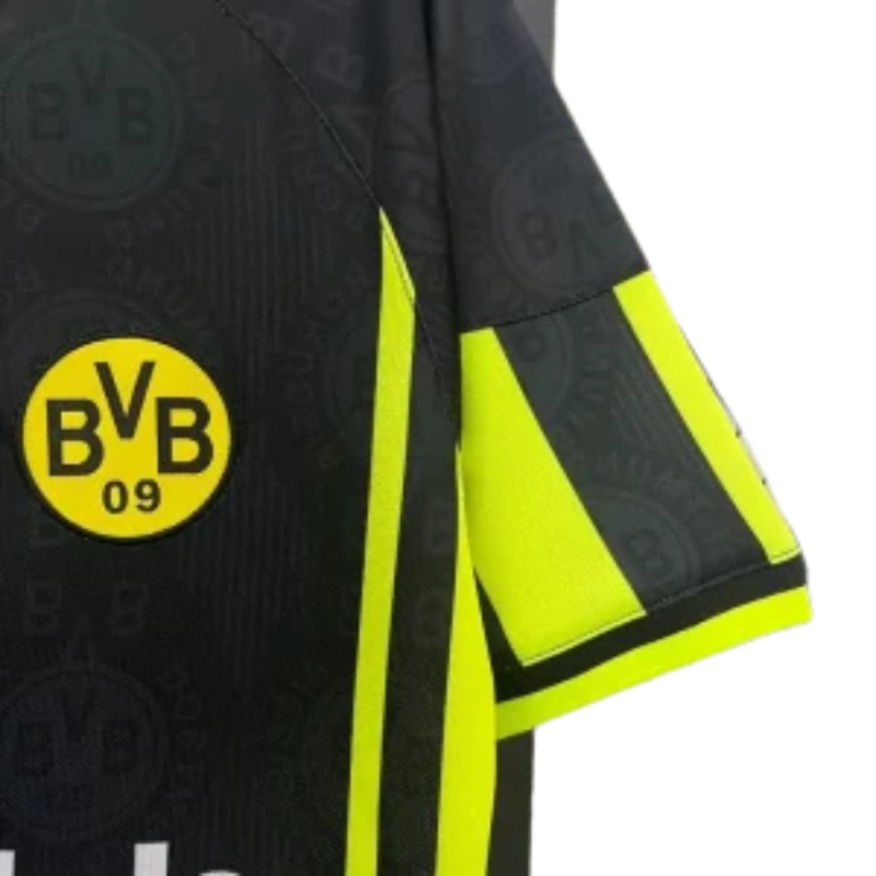 BVB Retro Away Jersey 1996-97 image 3