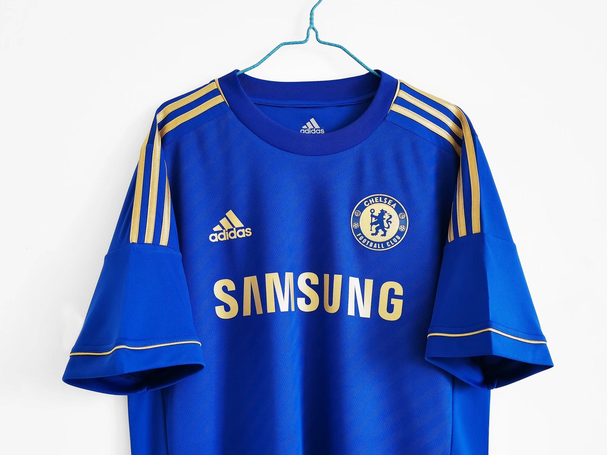 CHELSEA Retro Home Jersey  2012-13 image 8