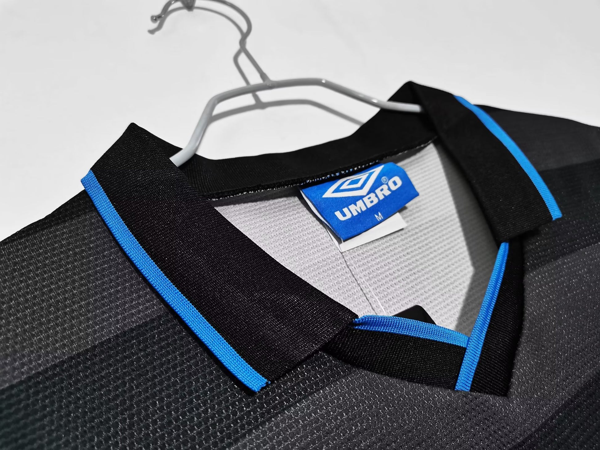 INTER MILAN Retro Home Jersey 1997-98 image 3