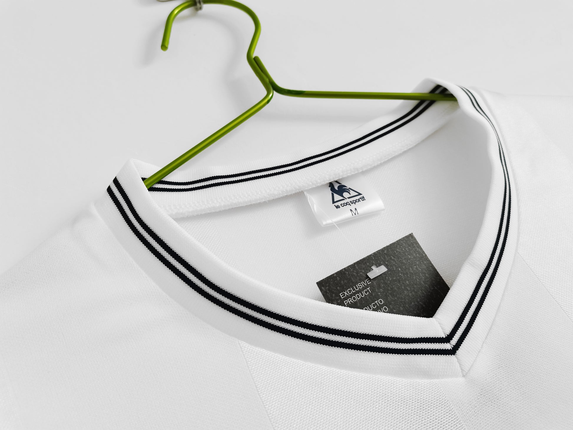 TOTTENHAM HOTSPUR Retro Home Jersey 1983-84 image 5