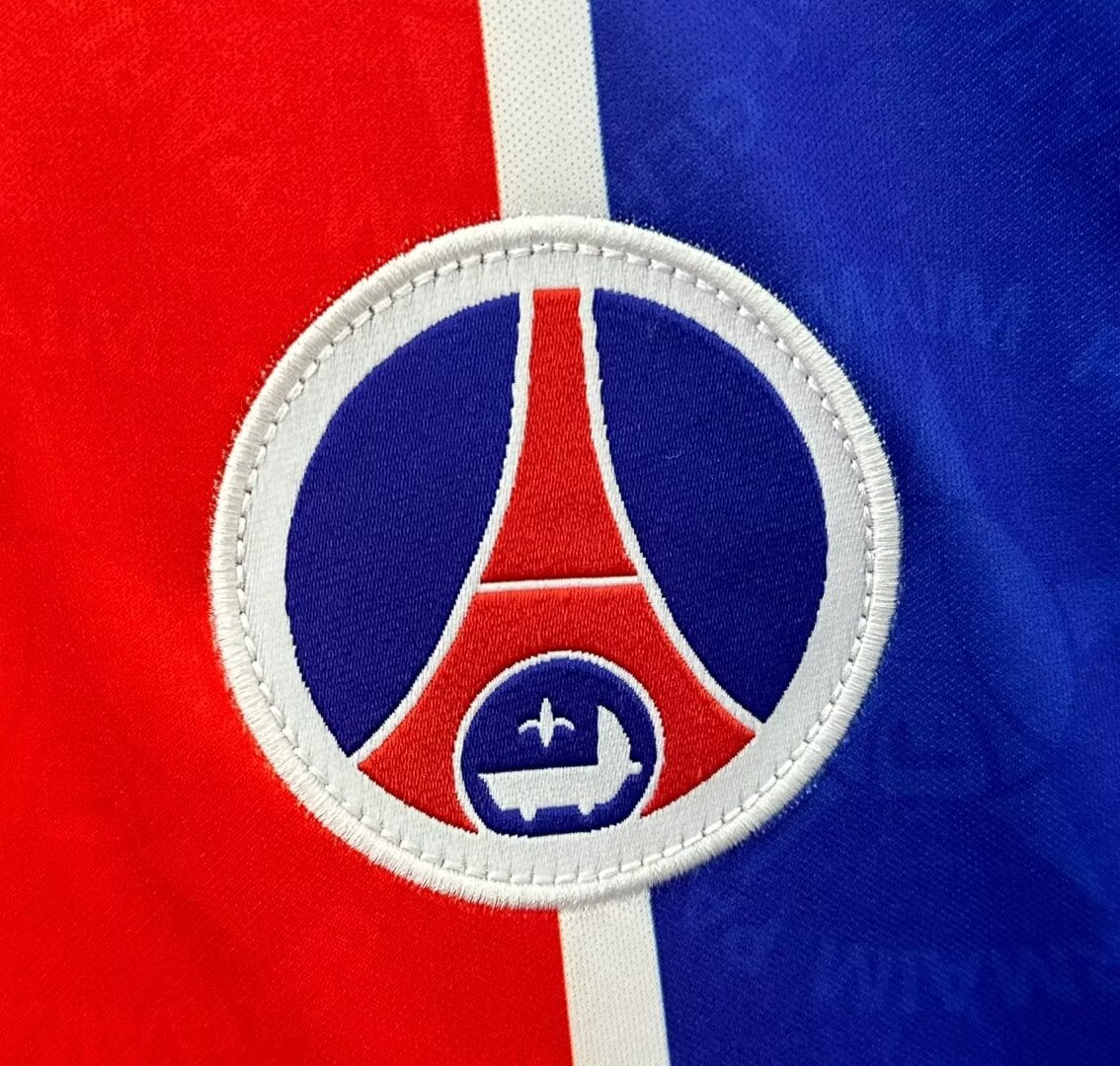 PSG Retro Home Jersey 1995-96 image 8