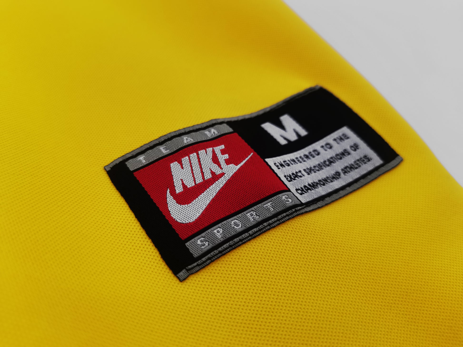 BRAZIL Retro Home Jersey 1998 image 3