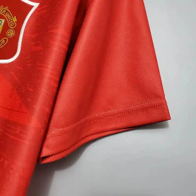 MANCHESTER UNITED RETRO JERSEY  1994 image 1