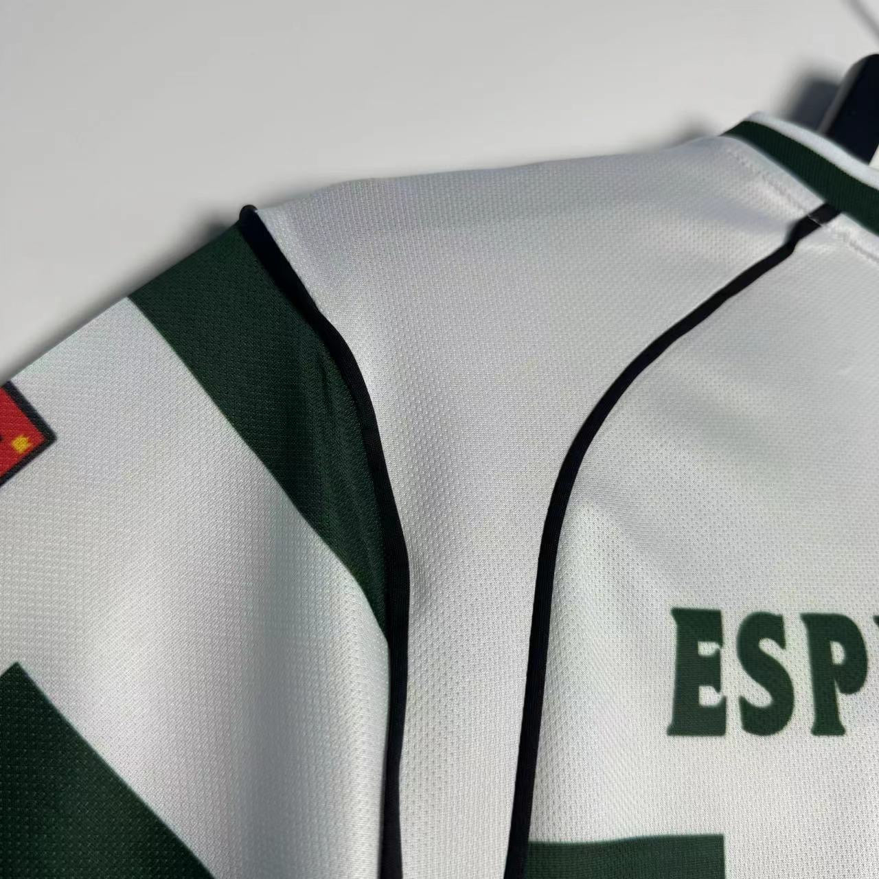 SPORTING LISBON Retrkms home Jersey  2001-03 image 13