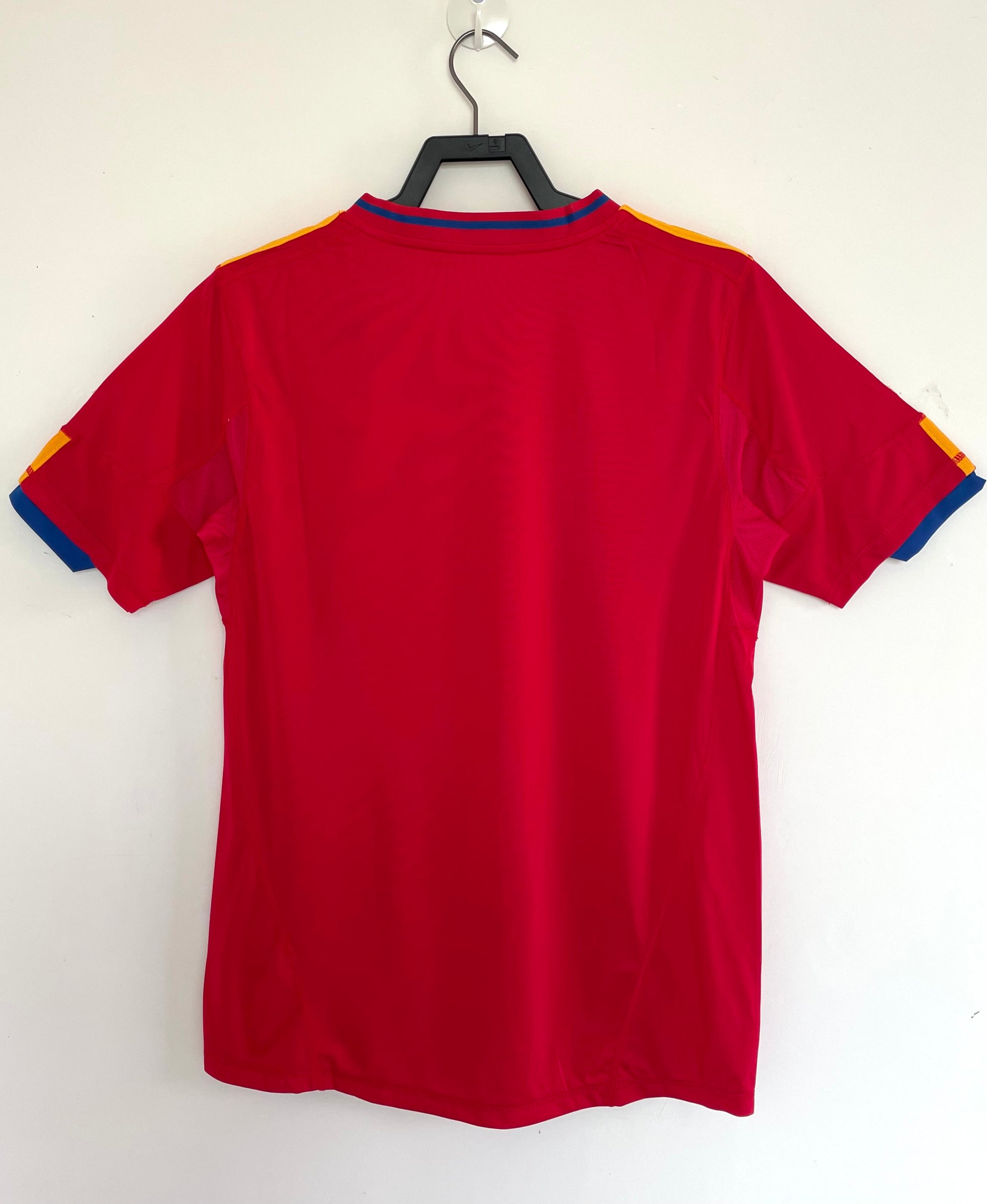 SPAIN Retro Home Jersey 2010 image 5
