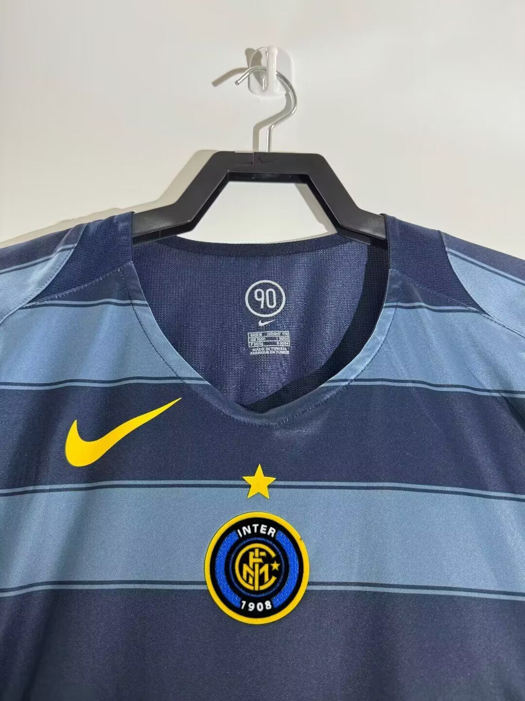 INTER MILAN Retro Away Jersey 2004-05 image 5