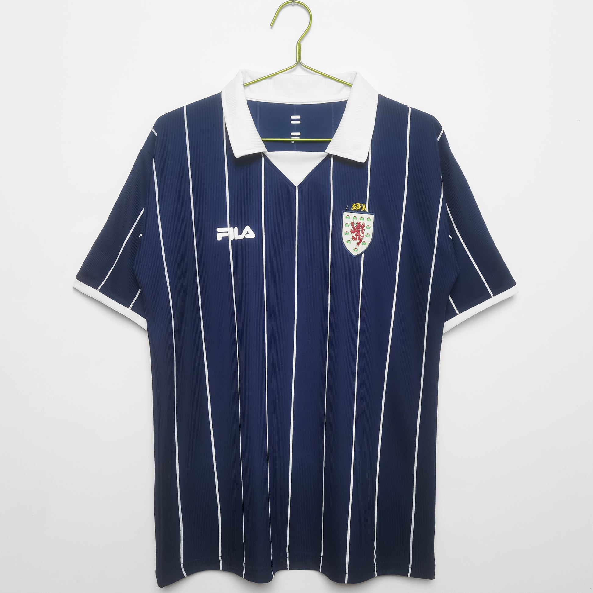 SCOTLAND Retro Home Jersey 2002 image 0