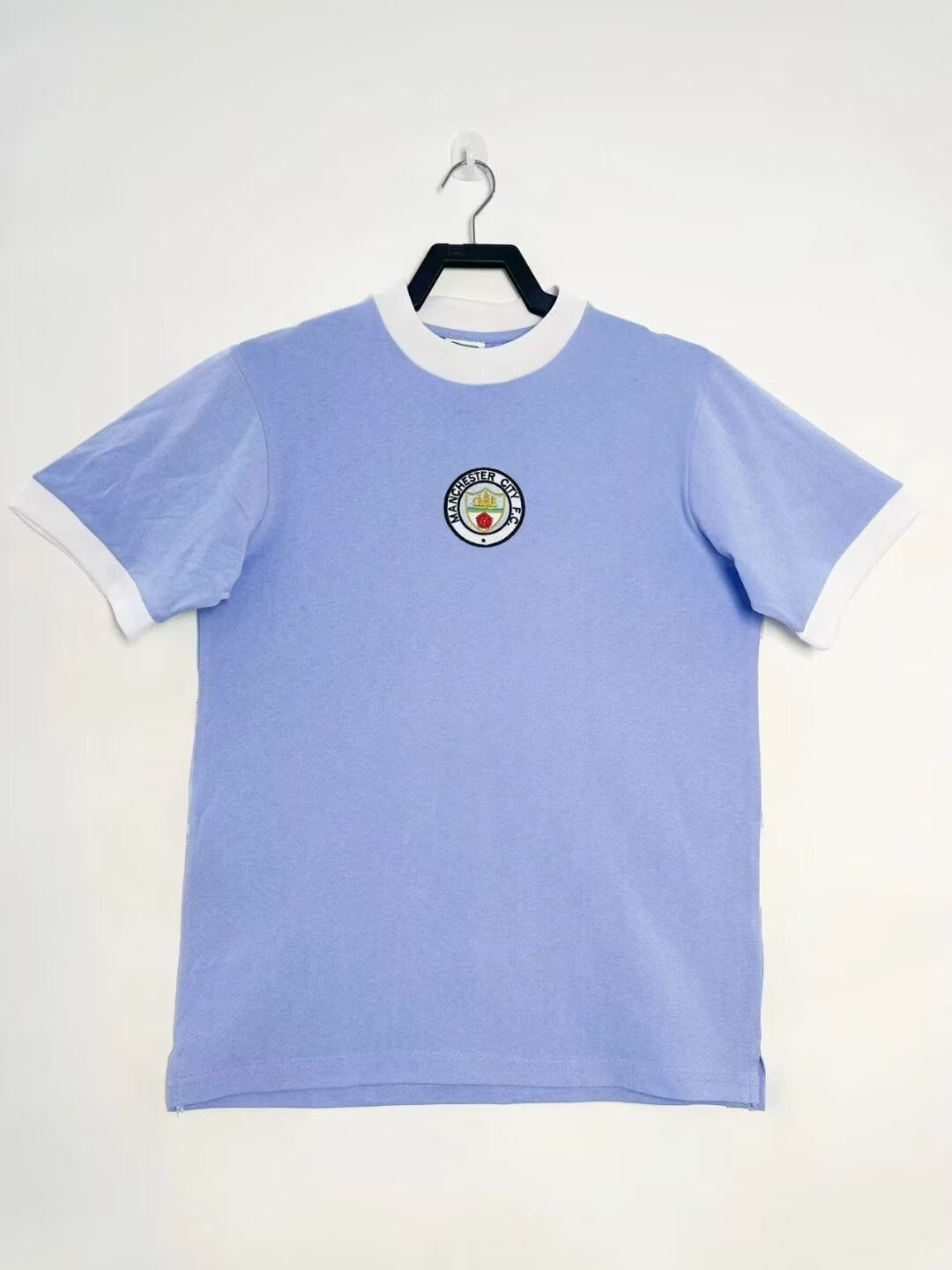 MANCHESTER CITY Retro Home Jersey 1972 image 0