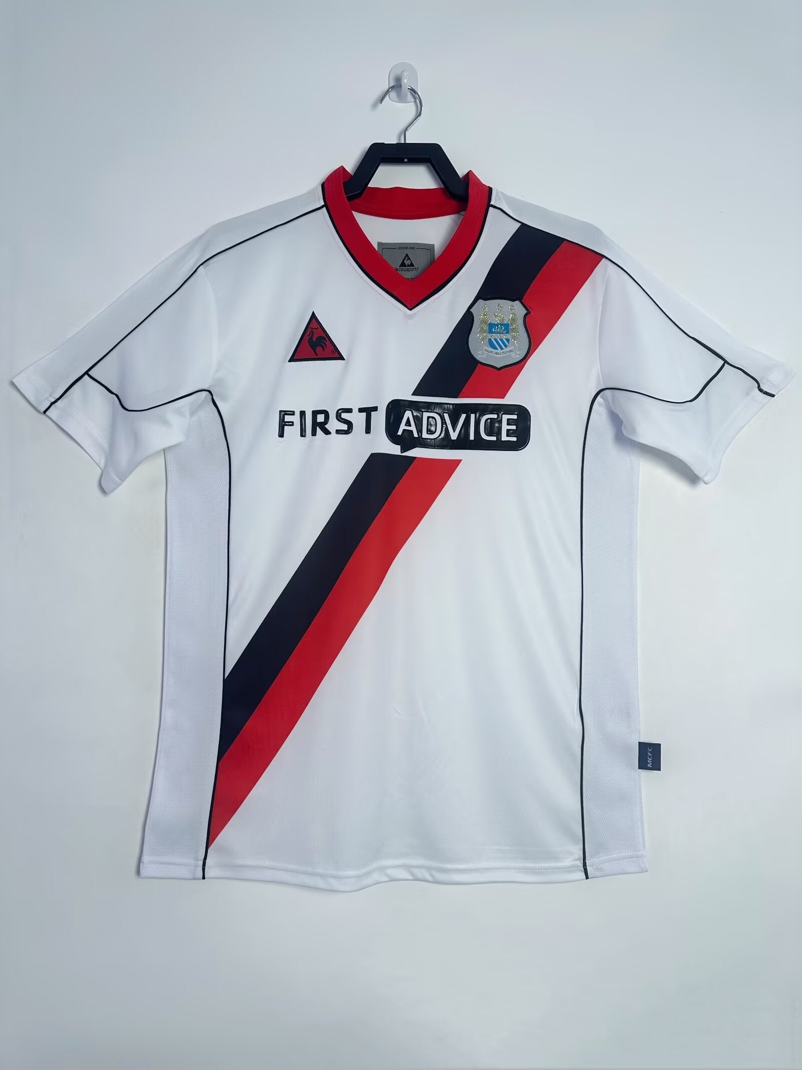 MANCHESTER CITY Retro Away Jersey 2002-03 image 0