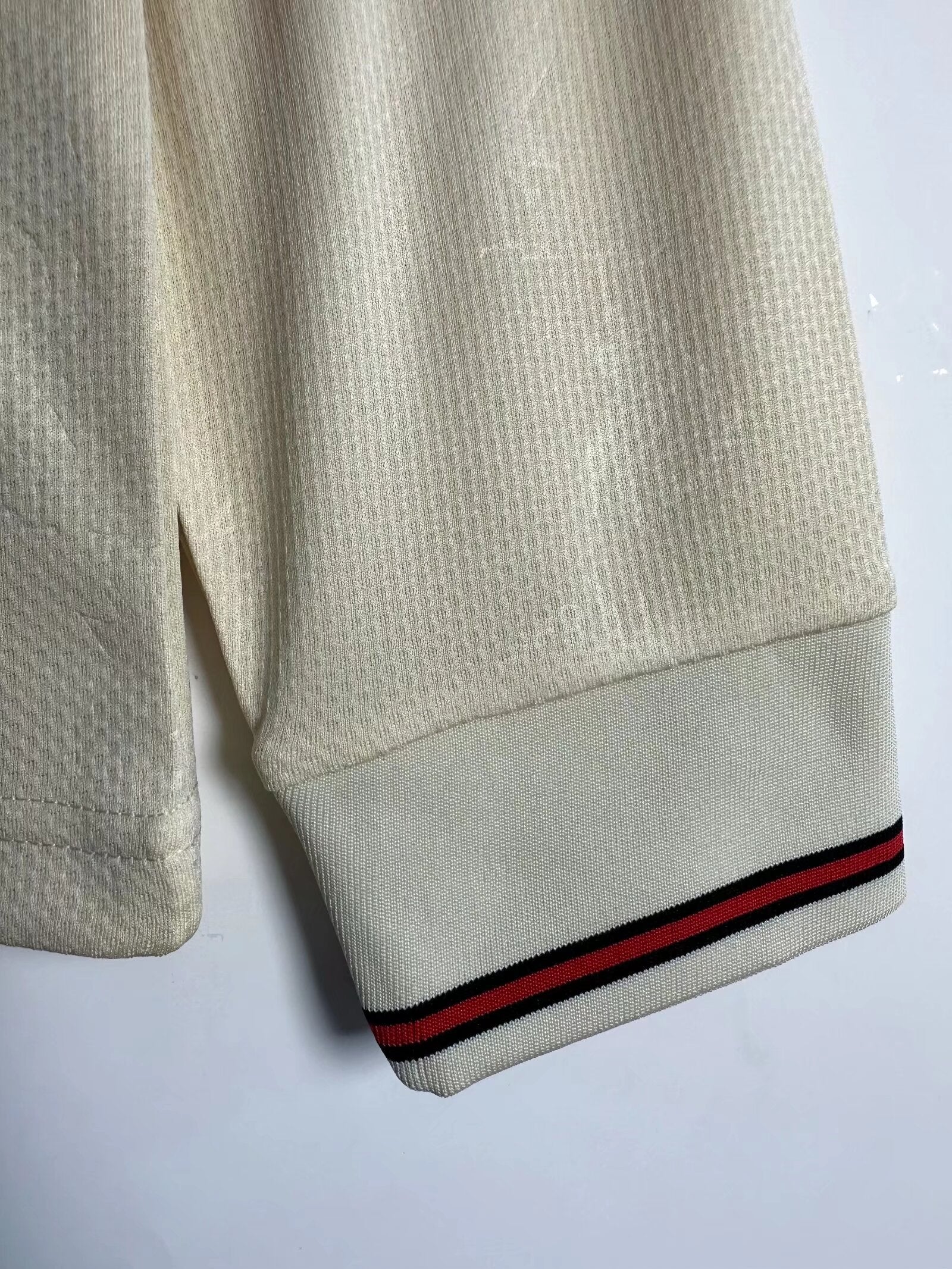 LIVERPOOL Retro Away Jersey L/S 1996-97 image 3