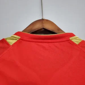 LIVERPOOL Retro Home Jersey 2005-06 image 5