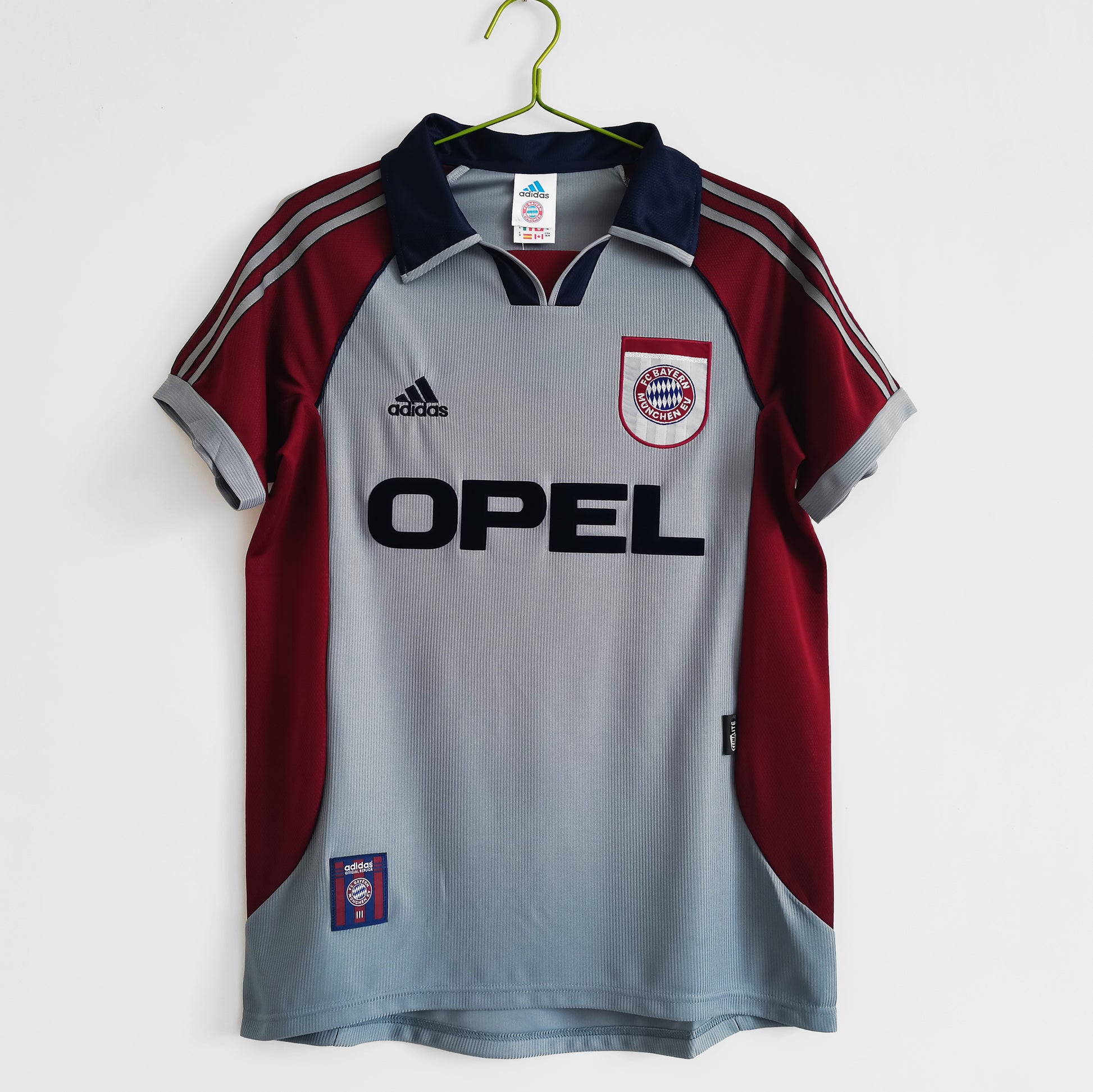 BAYERN MUNICH Retro Away Jersey 1998-99 image 0